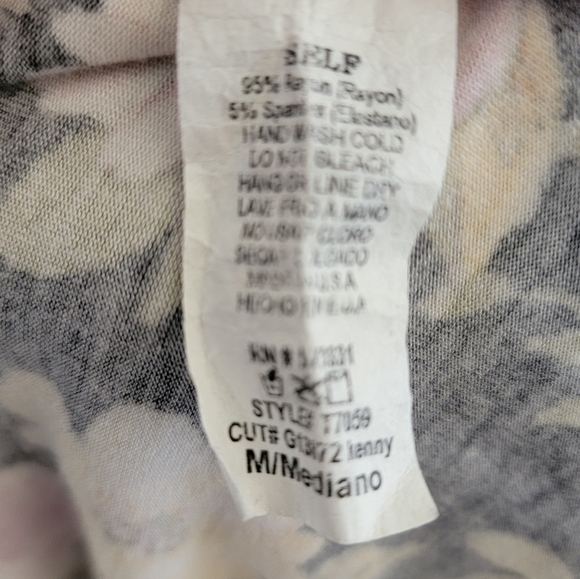 Gilli | Black Pink Yellow Floral Short Sleeve Top Size Medium - Picture 5 of 7